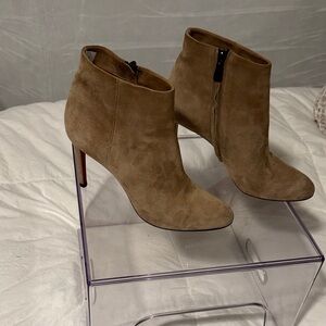 Santoni Tan Suede Ankle Boot 39.5